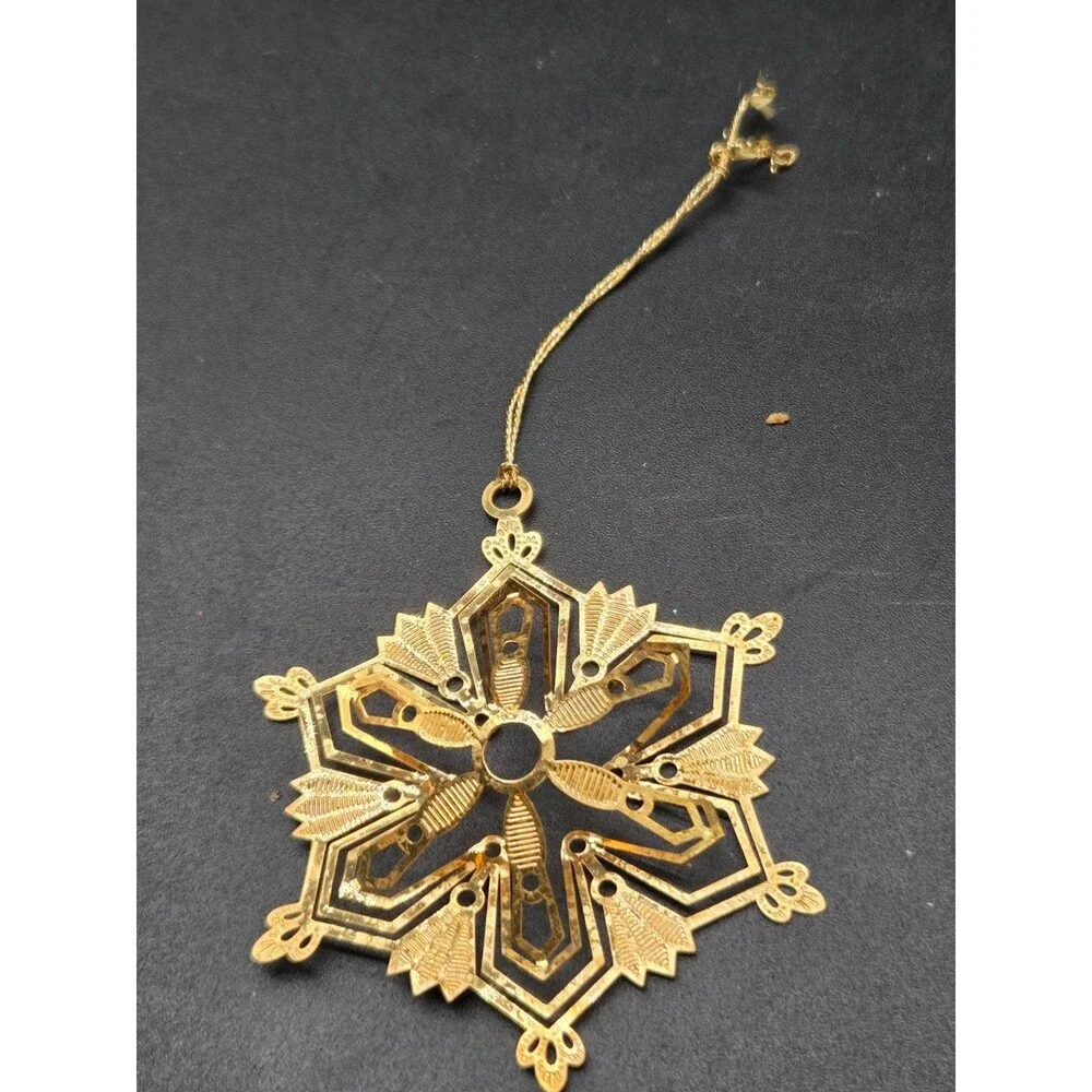 Tamerlane Collection Christmas Ornament 24kt Gold Finish With Box 2.5 inches